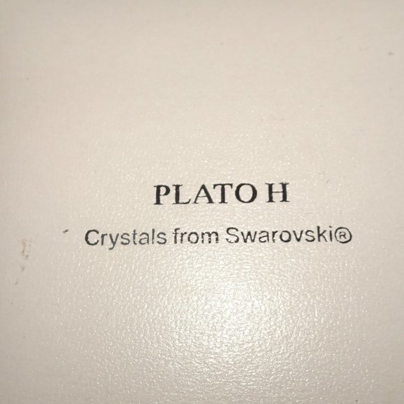 Platoh Swarovski Crystal Blue Heart Necklace - Picture 7 of 8